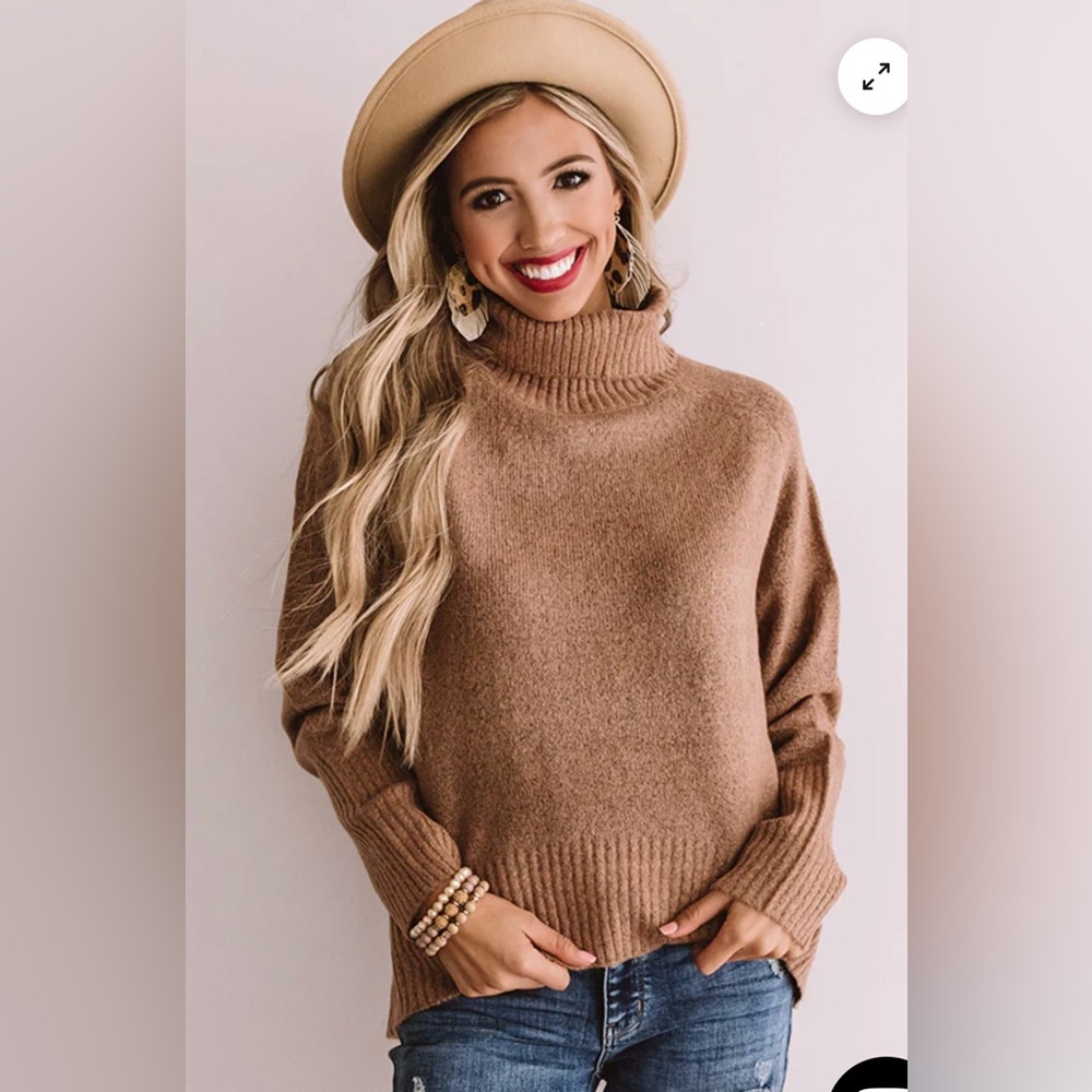 ** Impressions Boutique ** Womens Sweaters Sweater small S turtleneck top shirt